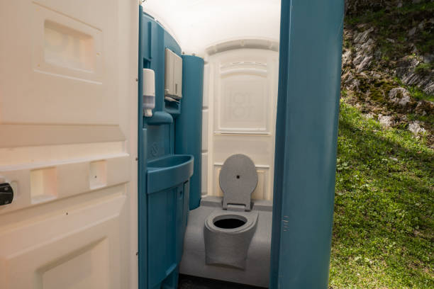 Best Temporary restroom rental  in Neillsville, WI