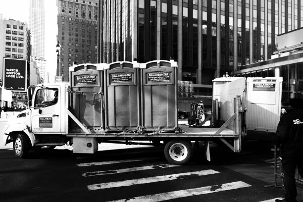 Best Portable toilet rental cost  in Neillsville, WI